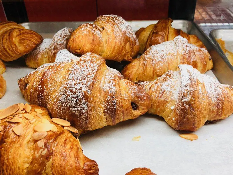 Absolute Bakery and café, Parliament St