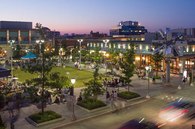 Shops at Don Mills