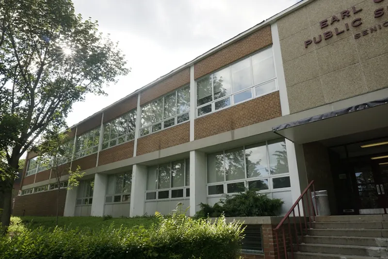 Earl Grey Senior Public School